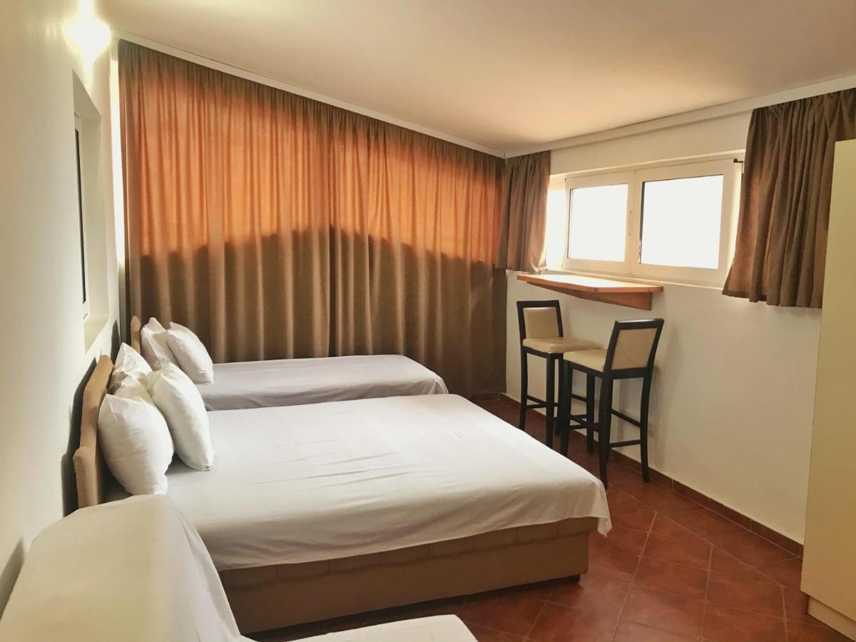 Apartmani Lasta Dobra Voda Buitenkant foto